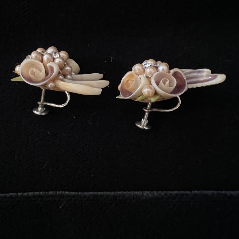 Vintage Tiny Seashell Post Earrings - image 1